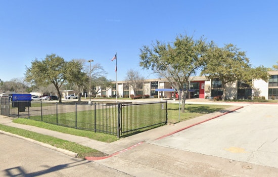 Houston Schools Under Lockdown After Unconfirmed Gun Report Triggers Police Response