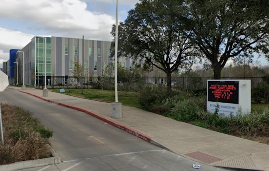 Houston's Sterling High School on Lockdown After Student Stabbed, Suspect Detained