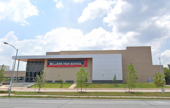 Houston Schools on Alert, Bellaire High Parents Advocate for Tighter Security after Gun Incidents