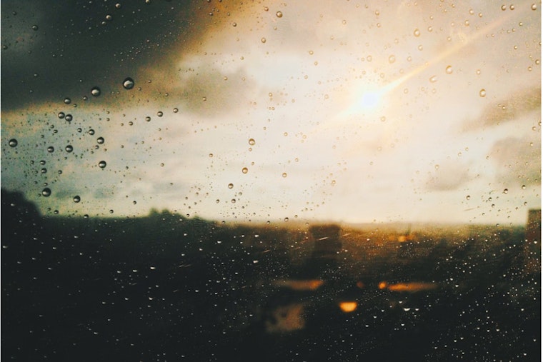 Indianapolis Faces Scattered Showers Today with Sunshine Expected for the Weekend