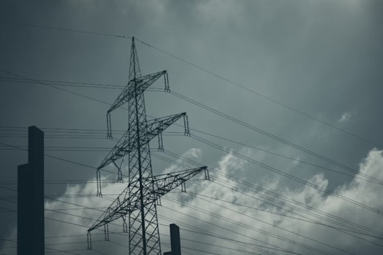 Jefferson Parish Faces Power Outages as Hurricane Francine Nears Louisiana