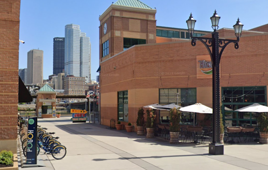 Joe's Crab Shack Closes Abruptly, Leaving Pittsburgh Patrons Bewildered and Concerned for Local Economy