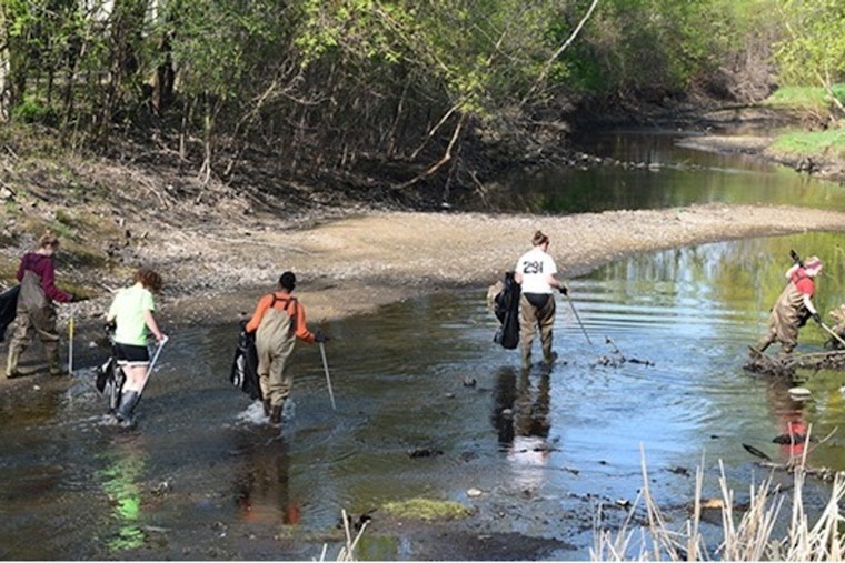 Join the Minnehaha Creek Cleanup This Saturday in St. Louis Park