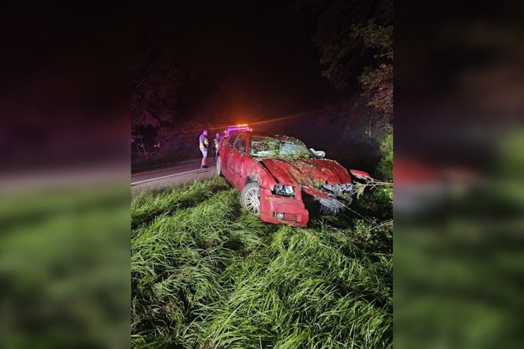 Juvenile Driver Arrested After High-Speed Chase Ends in Crash in Splendora