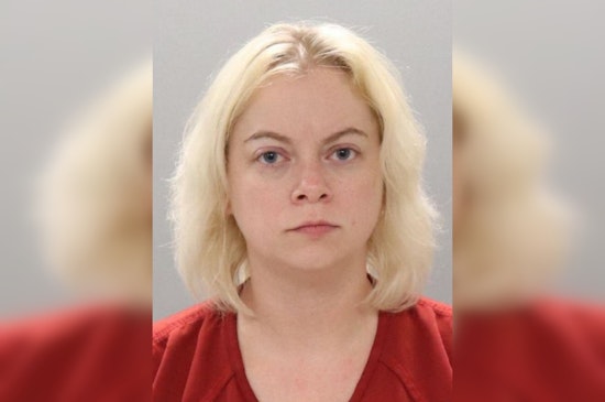 Knoxville Woman Arrested and Charged with First-Degree Murder in Fatal Oak Valley Drive Shooting