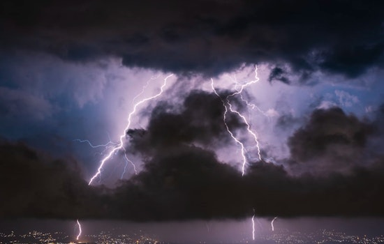 Las Vegas Braces for Thunderstorms and Showers as Low-Pressure System Moves In from Los Angeles