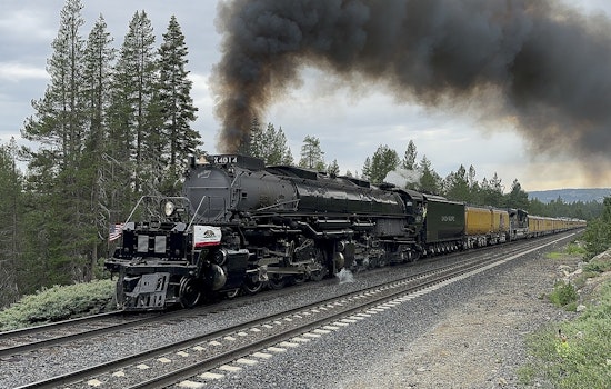 Legendary Big Boy No. 4014 Steam Engine Rumbles through Illinois on National Tour