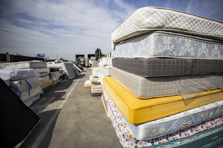 Long Beach Launches 24/7 Used Mattress Recycling Pilot to Combat Illegal Dumping