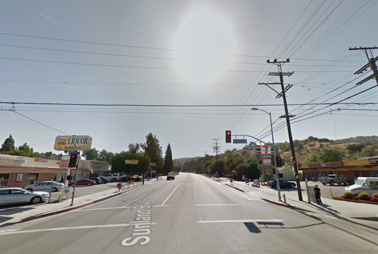 Los Angeles Firefighters Injured by Fireball During Vehicle Blaze in Shadow Hills