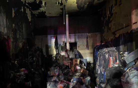 Los Angeles Firefighters Quell Early Morning Blaze, Safeguard South LA Businesses and Homes