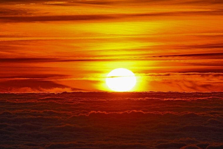 Los Angeles Responds to Excessive Heat Warning with Extended Cooling Center Hours and Resources for Residents