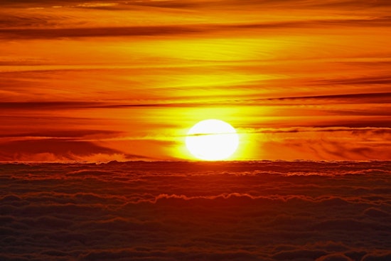 Los Angeles Responds to Excessive Heat Warning with Extended Cooling Center Hours and Resources for Residents