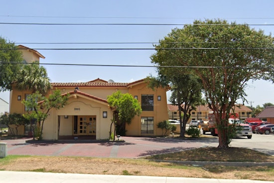Man Shot in Stomach and Eye at San Antonio's La Quinta Inn During Dispute, Children Witness Violence