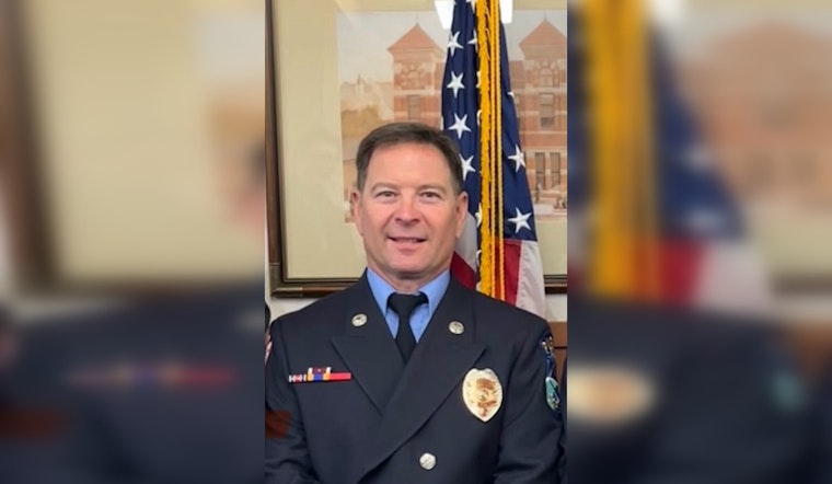 Mankato Salutes Firefighter Bill Reiniger as He Retires After 28 Years of Service