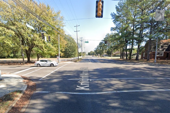 Memphis Police Officers and Woman Hospitalized After Squad Car Crash