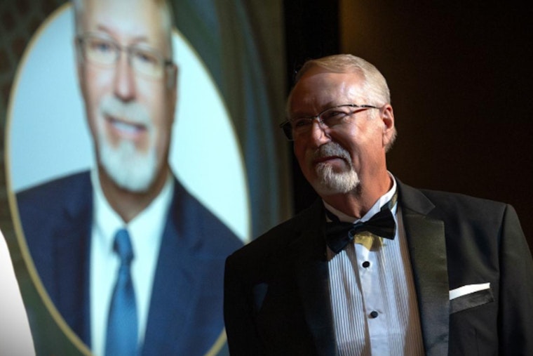 Midwest City Manager Tim Lyon Celebrated with Induction into Oklahoma Hall of Fame for City and Town Officials