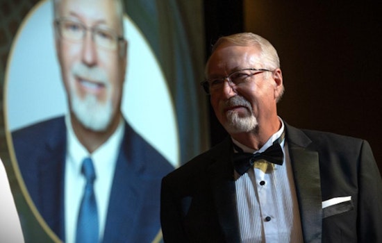 Midwest City Manager Tim Lyon Celebrated with Induction into Oklahoma Hall of Fame for City and Town Officials