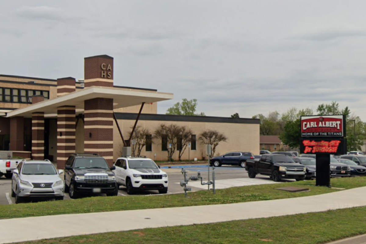 Midwest City's Carl Albert High School Dismisses Students Early Due to