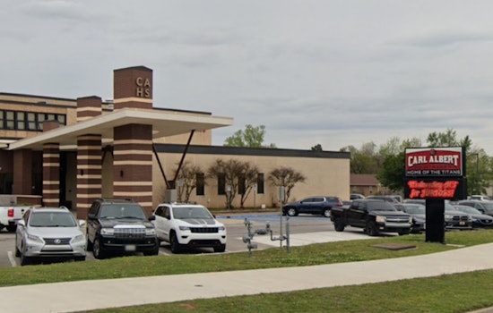 Midwest City's Carl Albert High School Dismisses Students Early Due to Power Outage