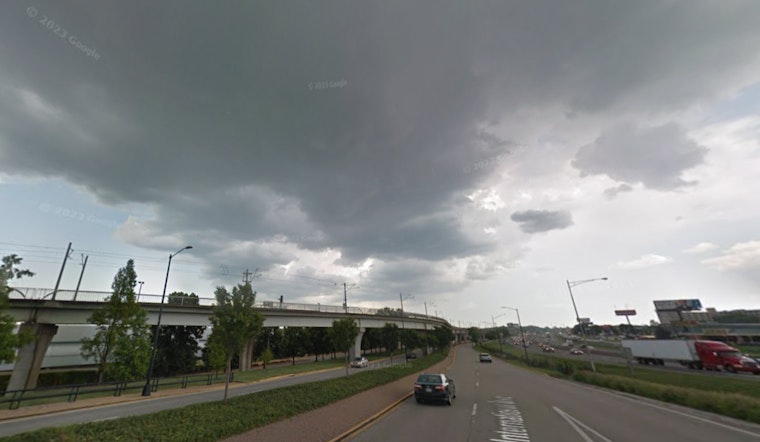 Mild and Moist Weekend Ahead for St. Louis with Possible Showers as NWS Forecasts Cooler Temperatures