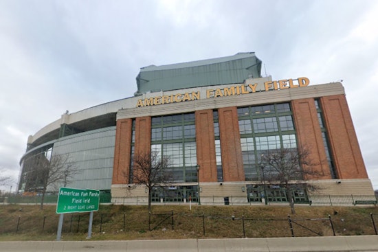 Milwaukee Brewers Amp Up Fan Excitement with Postseason Prep Rally and Exclusive Ticket Access