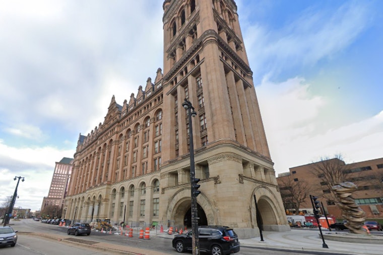 Milwaukee County Allocates ARPA Funds to Support SNAP Benefits at Farmers' Markets, Aims for Efficient Sheriff's Office Operations Amid Budget Shortfall