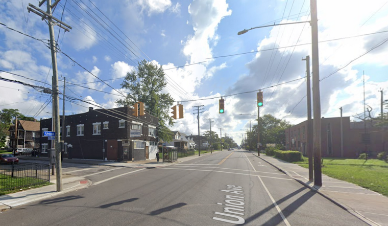 MPD Officer Unscathed in Midnight Crash as Driver Flouts Red Light at Memphis Intersection