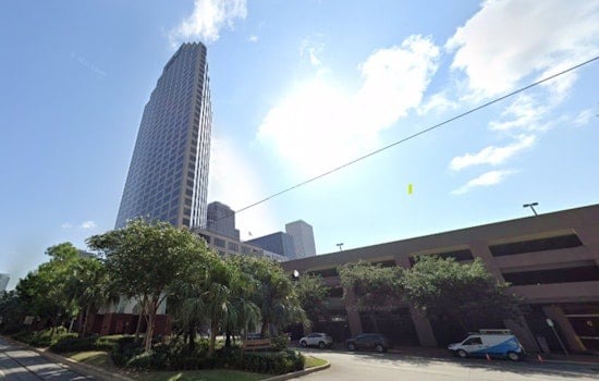 New Orleans Enjoys Sunny Skies and Warm Temperatures, Rain Expected Mid-Week