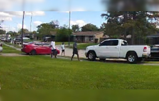New Orleans Police Seek Help Identifying Suspects in Failed Car Hijacking on Essex Court