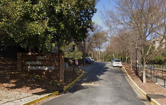 Nonagenarian Man Found Fatally Stabbed in Northeast Atlanta Home with Investigation Underway