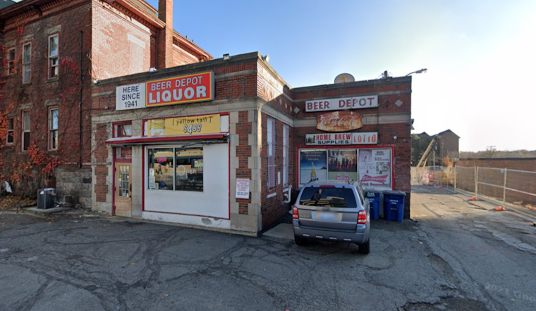 Oakland County Woman Hits Nearly $500K Jackpot with Fast Cash Lottery Ticket in Ann Arbor