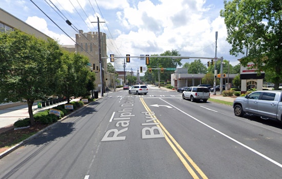 Off-Duty Deputy Disarmed in Juvenile Pedestrian Robbery in Atlanta, Suspect Detained