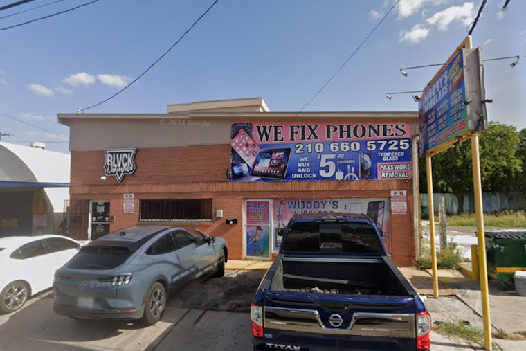 One Fatality, Another Injured in San Antonio Shopping Center Shooting; Police Seek Suspects