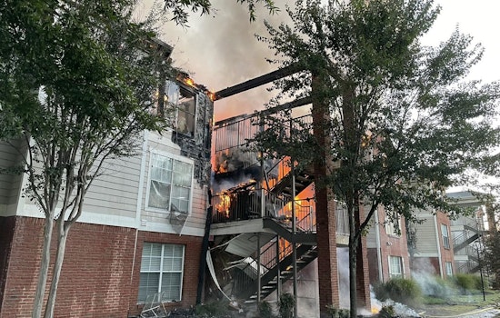 One Injured as Fire Engulfs Quail Ridge Apartments in Bartlett, Firefighters Retreat Amidst Intense Flames