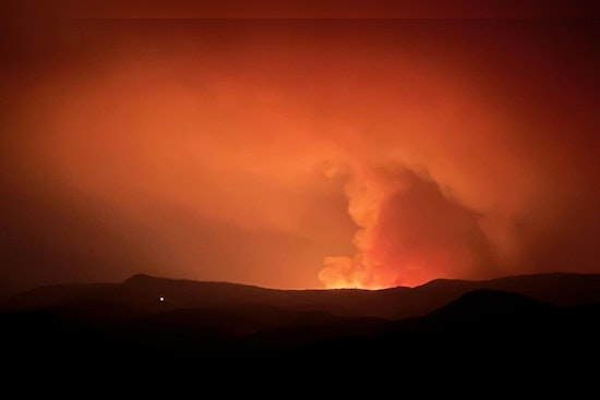 Oregon Governor Declares Emergency as Wildfires Blaze, Firefighters From Multiple Counties and California Team Up