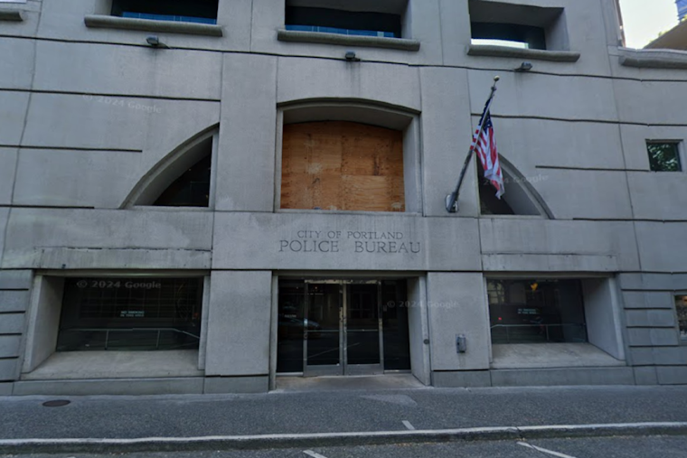 Oregon Reinstates Criminal Penalties for Drug Possession with Treatment-Focused Compromise