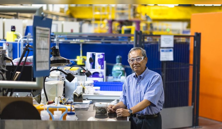 ORNL Scientist Takeshi Egami Innovates Understanding of Noncrystalline Materials' Atomic Structures
