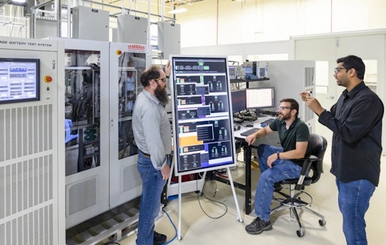 ORNL Sparks Innovation Revolution with New Program for Electric Grid Tech Wizardry in Knoxville