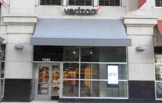 Over 100,000 Verizon Users Hit by Major Service Outage in the U.S., Including Michigan