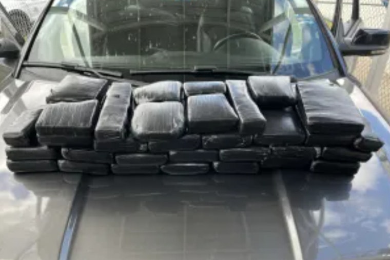 Over $815K Worth of Cocaine Seized at Eagle Pass Port of Entry, Mexican Citizen Arrested