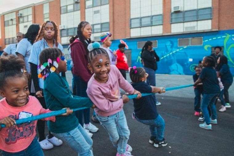 Philadelphia Launches Extended Day/Year Program to Aid Families and Enrich Student Life