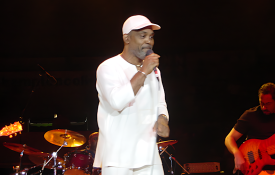 Philadelphia Soul Legend Frankie Beverly Passes Away at 77, Leaving a Lasting Musical Legacy