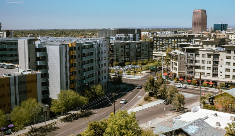 Phoenix Apartment Market Balances High Vacancy with Investment Optimism Amid Economic Uncertainties