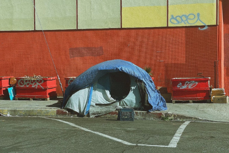 Phoenix Implements Stricter Street Camping Ban near Schools and Parks, Sparking Mixed Reactions