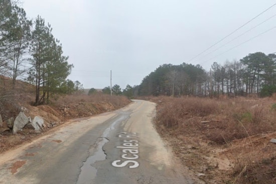 Quarry Worker Sustains Injuries After 30-Foot Fall in DeKalb County