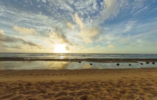 Quick-Thinking First Responders Rescue Four Swimmers at Nukoli‘i Beach in Wailua