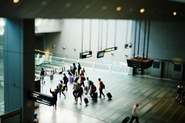 Raleigh-Durham International Airport Faces Delays Amidst Equipment Malfunction, Manual Processes Kick In
