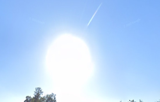 Raleigh Residents to Savor Sunny Autumn Days Before Chances of Rain Increase Towards Weekend
