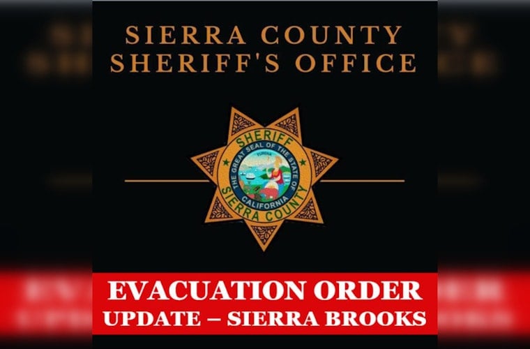 Rapid Expansion of Bear Fire Prompts Evacuations in Sierra County, Sierra-Plumas Schools Close as Blaze Threatens Structures