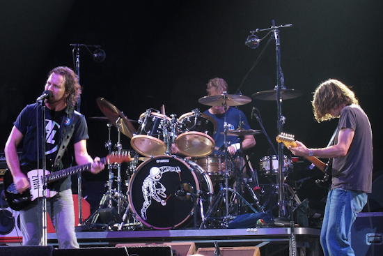 Rock and Remembrance: Pearl Jam Tributes Fallen Hockey Star Brothers at Philly Show